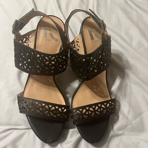 Black casual block heel sandals